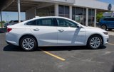 Used 2024 Chevrolet Malibu LT image 2