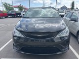 Used 2018 Chrysler Pacifica Touring Plus w/ S Appearance Package image 2