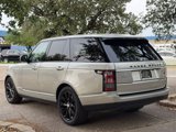 Used 2017 Land Rover Range Rover HSE image 4