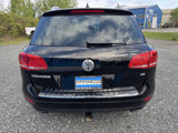 Used 2013 Volkswagen Touareg VR6 image 6