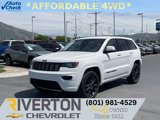 Used 2017 Jeep Grand Cherokee Altitude image 4