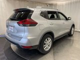 Used 2018 Nissan Rogue SV image 6