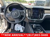 Used 2024 Volvo S60 B5 Core image 2