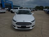 Used 2016 Ford Fusion SE w/ Equipment Group 201A image 2