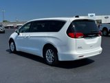 Used 2022 Chrysler Voyager LX image 6