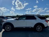 Used 2022 Ford Explorer XLT w/ Equipment Group 202A image 2