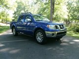 Used 2012 Nissan Frontier SL w/ Moonroof Pkg image 3