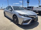 Used 2024 Toyota Camry SE image 2