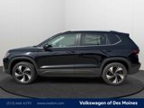 New 2025 Volkswagen Taos SE image 3