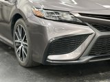 Used 2023 Toyota Camry SE image 4
