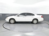 Used 2006 Ford Taurus SE image 2