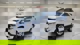 Used 2019 Chevrolet Equinox LT image 2