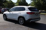 Used 2021 BMW X5 sDrive40i w/ Convenience Package image 4