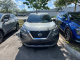 Used 2022 Nissan Rogue SV image 3