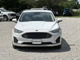 Used 2020 Ford Fusion SE image 2