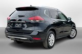 Used 2018 Nissan Rogue SV image 2