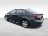 Used 2020 Toyota Corolla LE image 3