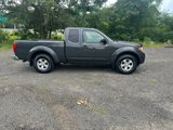 Used 2012 Nissan Frontier SV w/ SV Premium Utility Pkg image 4