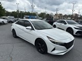 Used 2023 Hyundai Elantra SEL w/ Preferred Accessory Package image 2
