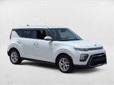 Used 2020 Kia Soul S image 3