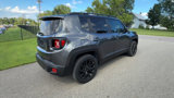Used 2016 Jeep Renegade Latitude image 5