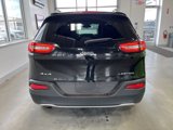 Used 2017 Jeep Cherokee Limited image 6
