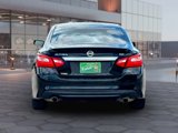 Used 2016 Nissan Altima 2.5 SR w/ Interior Lighting Package image 6