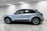 Used 2024 Porsche Macan image 2