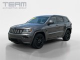Used 2021 Jeep Grand Cherokee Laredo X image 3