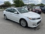 Used 2015 Toyota Avalon XLE Touring image 3