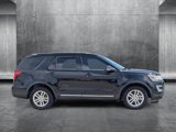Used 2017 Ford Explorer XLT w/ Equipment Group 201A image 4