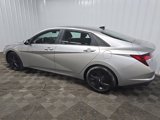 Used 2021 Hyundai Elantra SEL w/ Convenience Package image 4