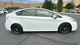 Certified 2015 Toyota Prius Five image 2