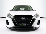 Used 2023 Nissan Kicks SV image 2