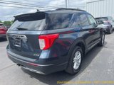 Certified 2022 Ford Explorer XLT w/ Equipment Group 202A image 3