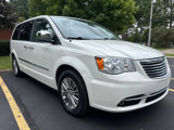 Used 2013 Chrysler Town & Country Touring-L w/ Entertainment Group #2 image 4