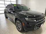 Used 2021 Jeep Grand Cherokee L Overland w/ Luxury Tech Group IV image 3