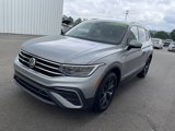 Used 2024 Volkswagen Tiguan SE image 4
