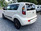 Used 2011 Kia Soul ! image 3