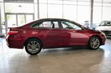 Used 2015 Toyota Camry SE image 4