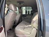 Used 2010 GMC Yukon XL SLT w/ SLT-2 Equipment Package image 6