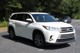 Used 2017 Toyota Highlander XLE image 6