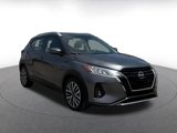 Used 2024 Nissan Kicks SV image 3