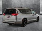 Used 2019 Chrysler Pacifica Touring-L Plus w/ S Appearance Package image 5
