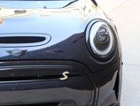 Certified 2022 MINI Cooper SE image 4