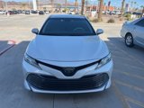 Certified 2018 Toyota Camry XLE image 2