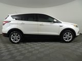 Used 2017 Ford Escape SE image 2