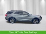 Used 2021 Ford Explorer XLT w/ Equipment Group 202A image 5