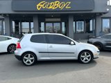 Used 2009 Volkswagen Rabbit S image 2