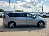 Used 2020 Chrysler Voyager Lxi image 4